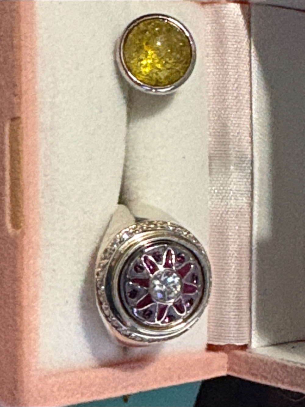 Kameleon brand sterling Silver Jewel Pop Ring. Size 7  extra pop in Charm. 7A.